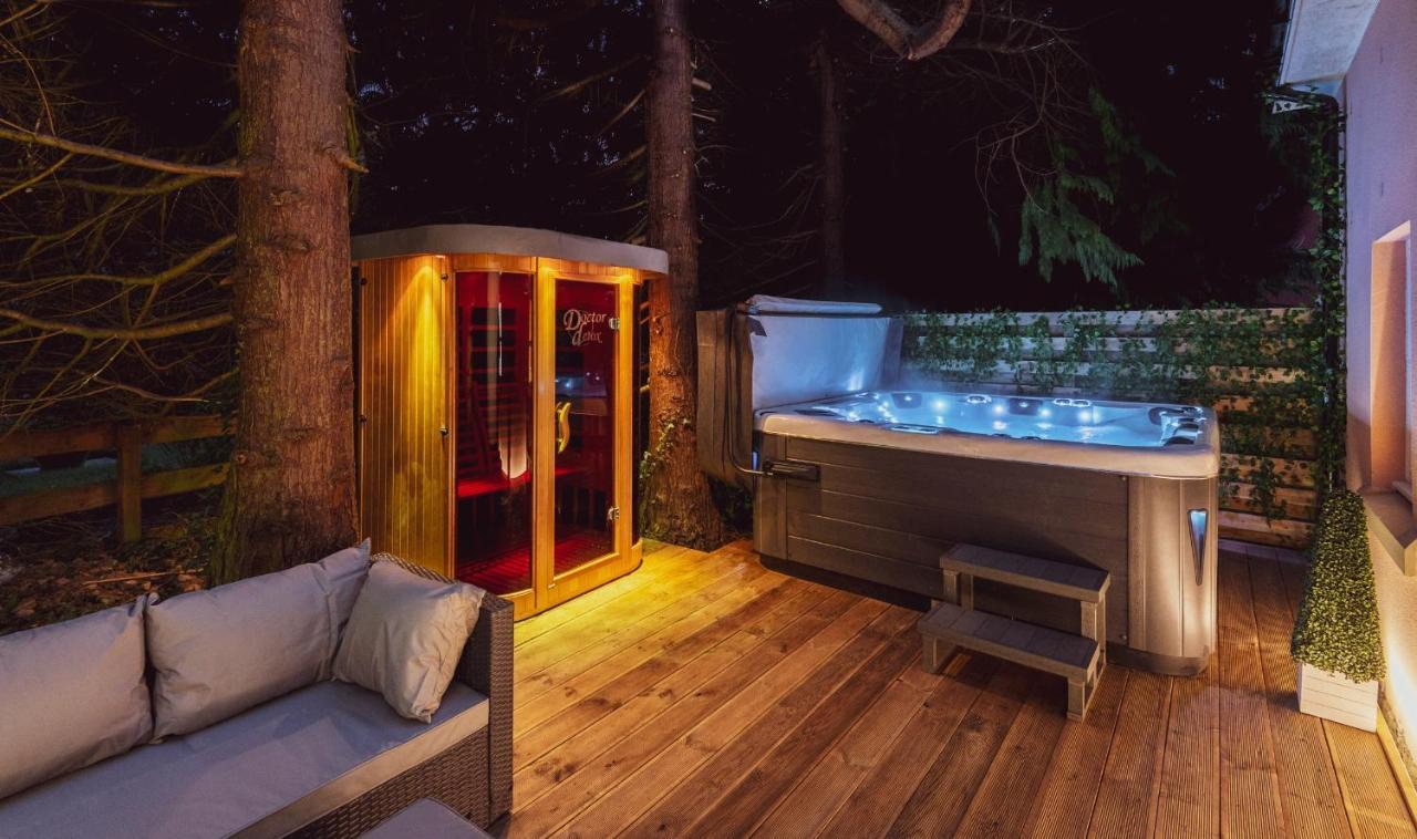 Pink Spa Nest 布莱尔高里 外观 照片